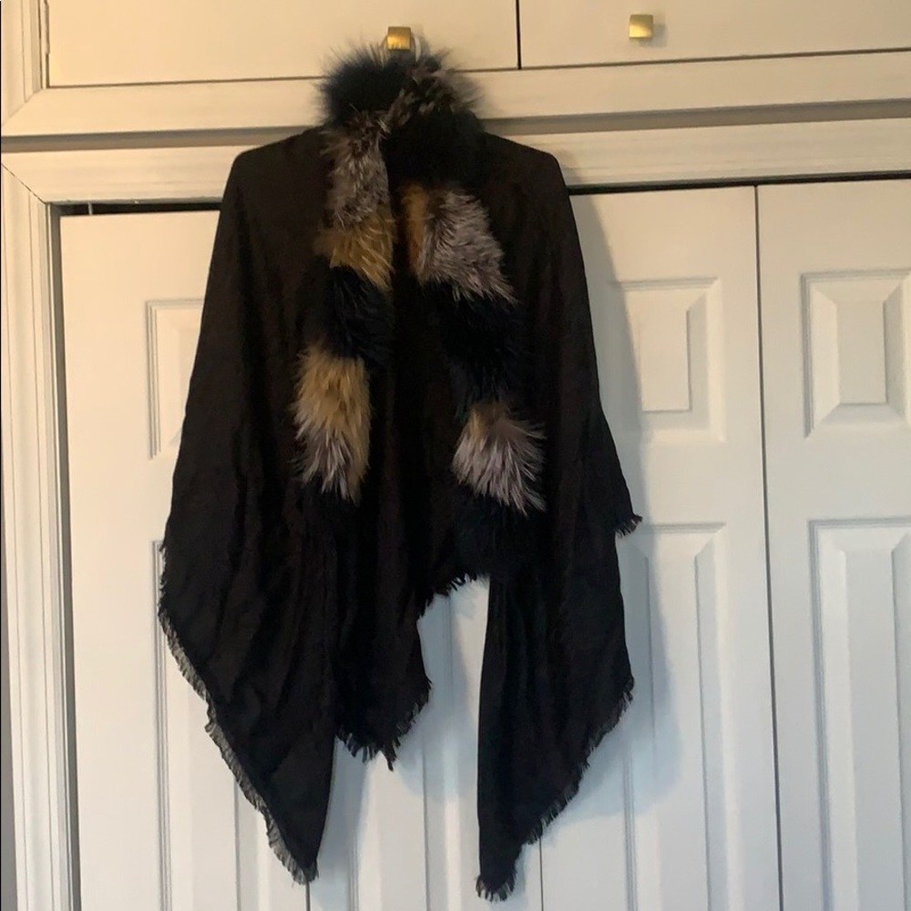 SALE - Carolina Herrera CH silk and fox fur scarf